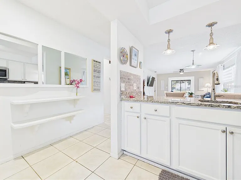 13250 Ridge Rd #9-8 — Photo 8
