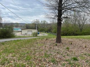 South Ninth, Heber Springs, AR 72543