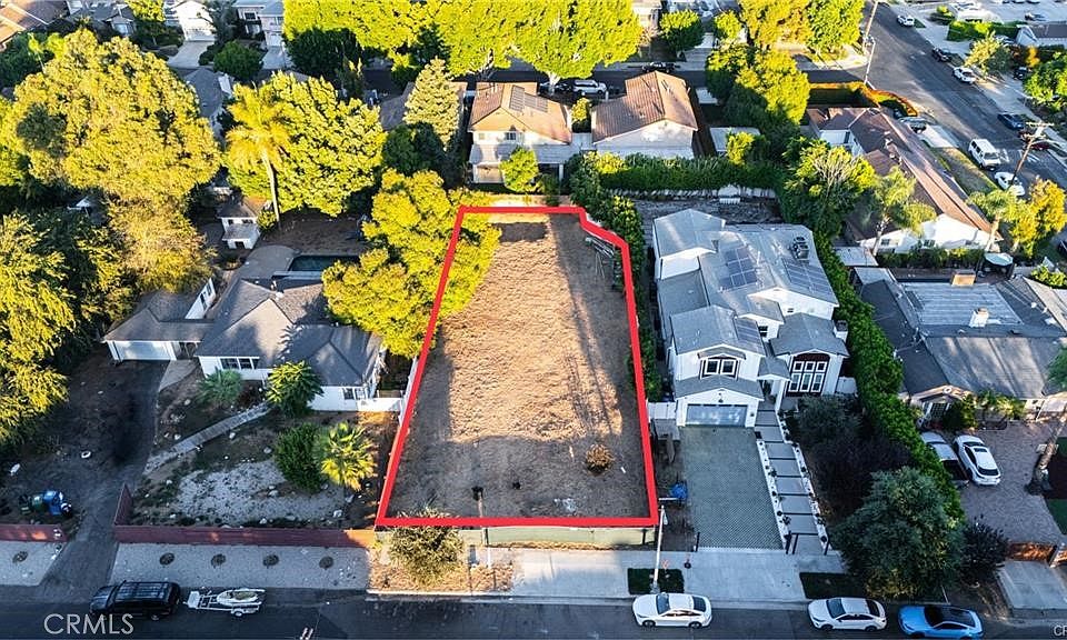 1st image of 6218 Matilija Ave