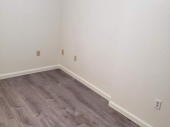 2nd image of 1608 Basler St APT 2
