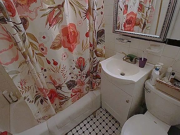3rd image of 308 W 109th St #1
