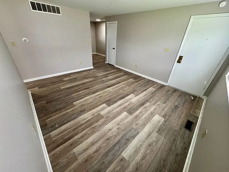 4944-4958 Arbor Village Drive — Photo 3