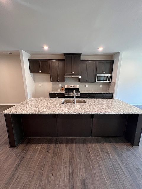 1st image of 760 Hazel Way