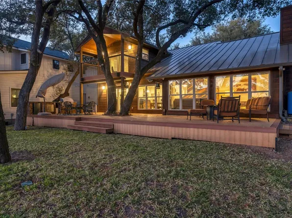 450 Pecan Creek Dr, Horseshoe Bay, TX 78657