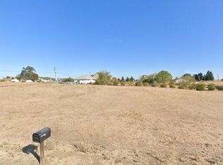 1926 Village Dr, Ione, CA