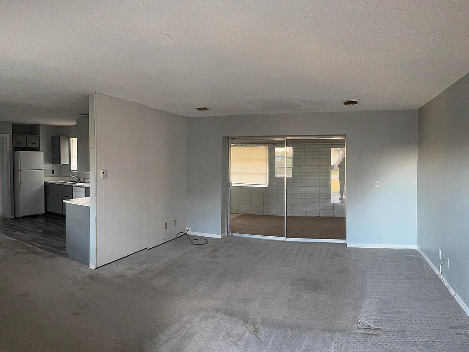 2nd image of 3801 Emilia Dr