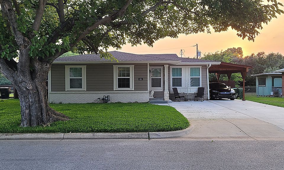 1st image of 1116 Bellaire Dr