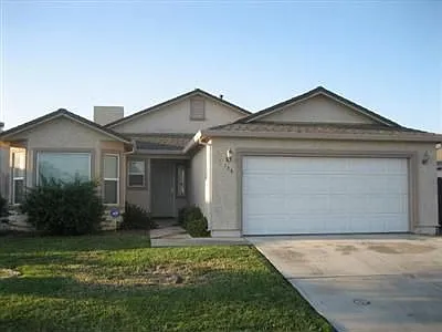 138 Angel Way photo 1