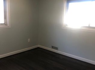 3201 Hessney Dr, Falls Church, VA 22042