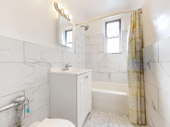 9707 Fourth Avenue image 13 of 17