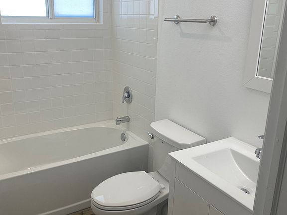 4th image of 10275 SW 174th Ter #10273
