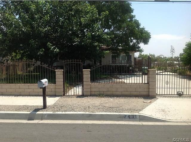 1st image of 7431 Juniper Ave