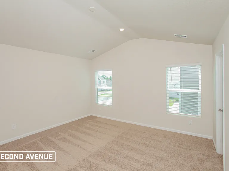 317 Greenwood Valley Ct — Photo 14