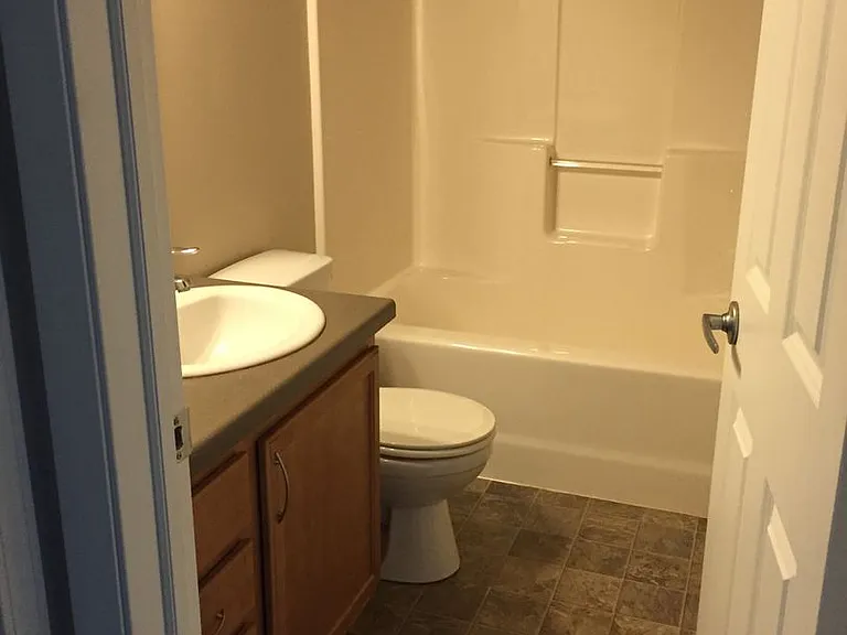 Westport Beach Townhomes — Photo 22