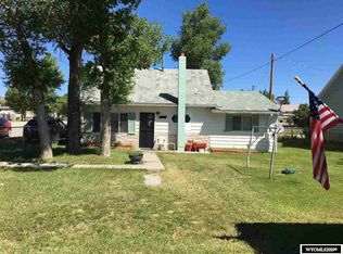 500 Diamondville Ave, Diamondville, WY 83116