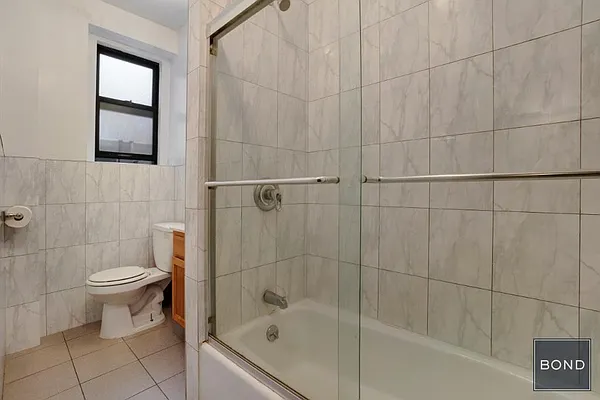 Rented by Bond New York | media 27