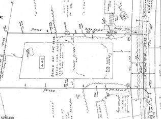 16 Cleveland Rd, Columbia, NJ 07832