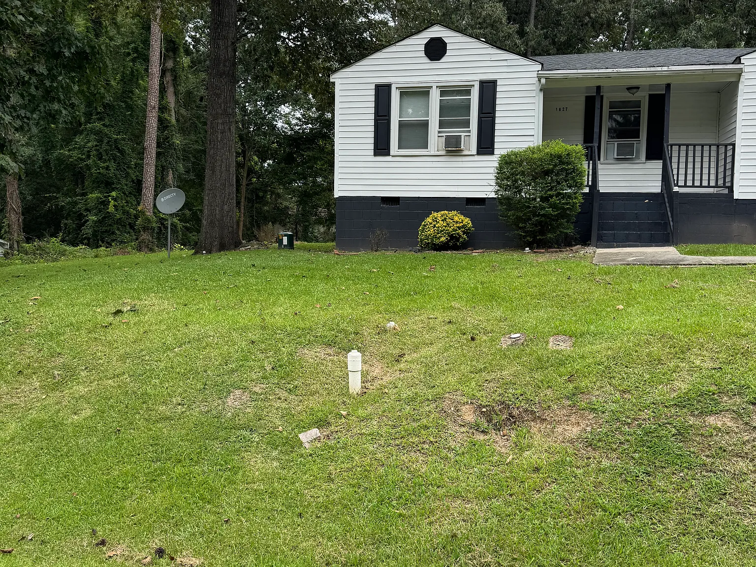 2 bed, 800 sqft, $1,200 — Photo 2