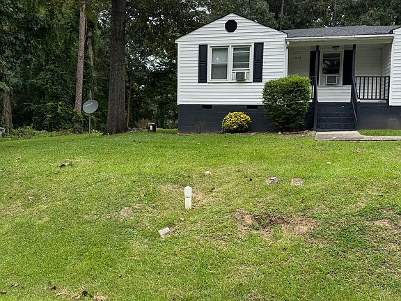 Street view of the unit front