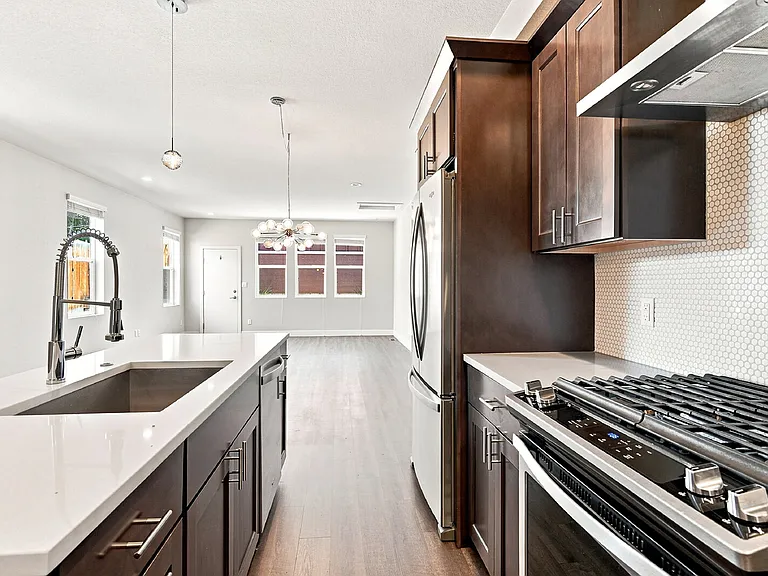 3078 S Lincoln St — Photo 16