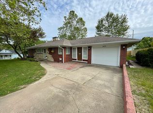 420 E Bank St, Centerville, IA 52544