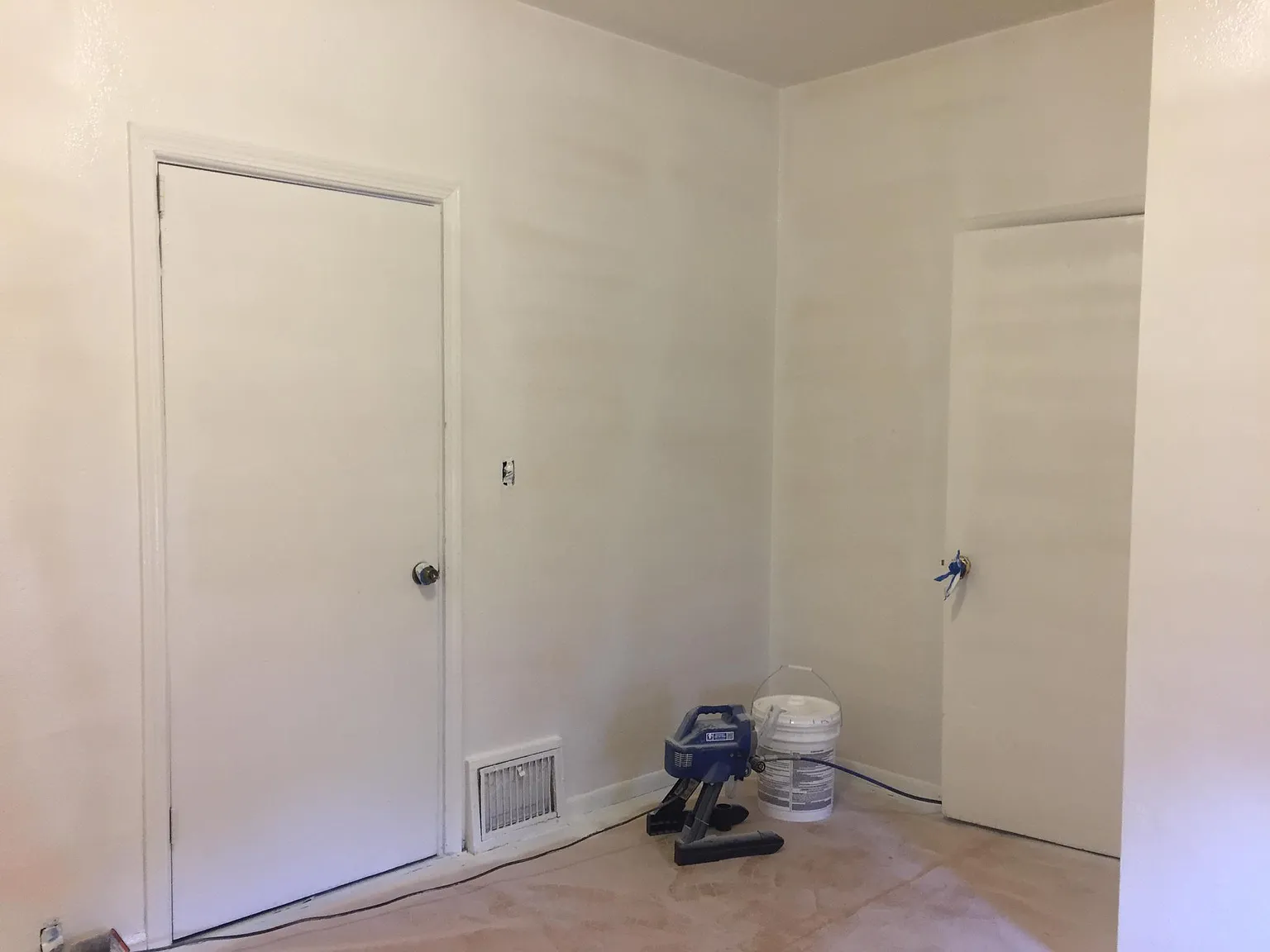 7 bed, 2.5 bath, $650 — Photo 3