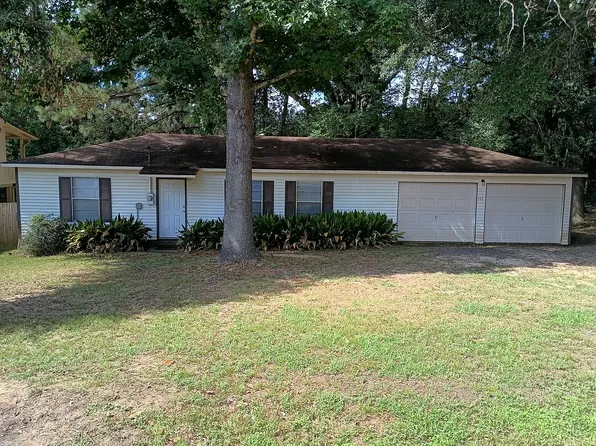 111 Valley View Dr, Coldspring, TX 77331