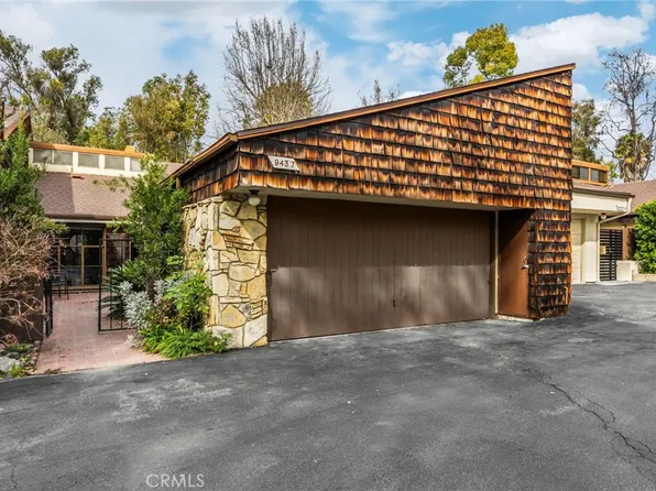 9437 Friendly Woods Ln, Whittier, CA 90605