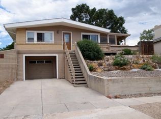 1233 Cumberland St, Colorado Springs, CO 80907