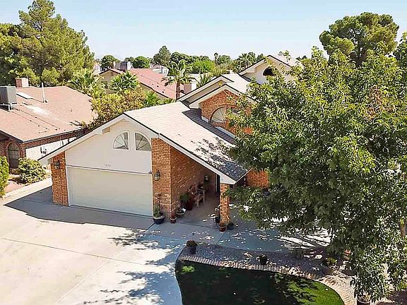 3rd image of 1674 Daniels Ln
