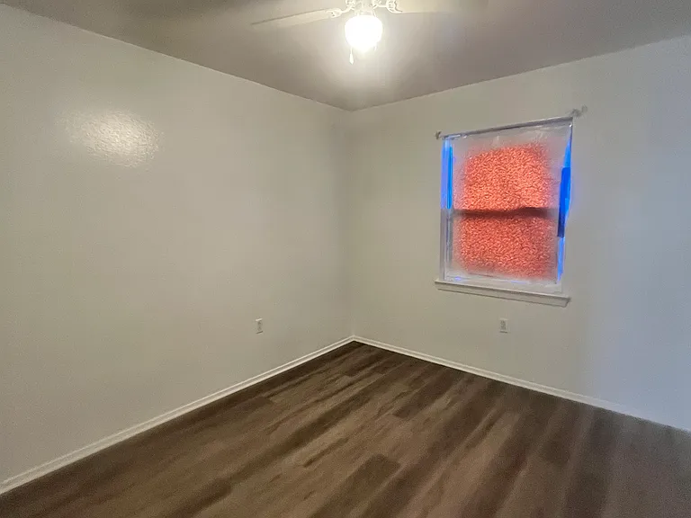 240 Azalea Dr — Photo 10