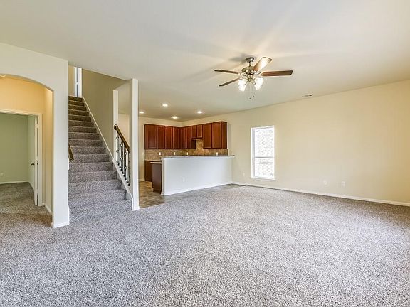 2nd image of 14714 Fir Knoll Way