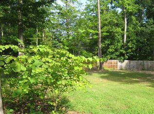 609 Highland Trl, Chapel Hill, NC 27516