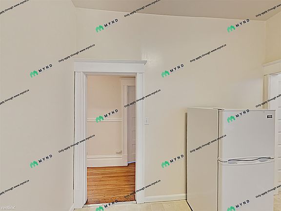 3rd image of 505 Bartlett St