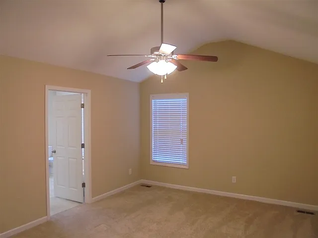 5600 Gateswalk Ln — Photo 9