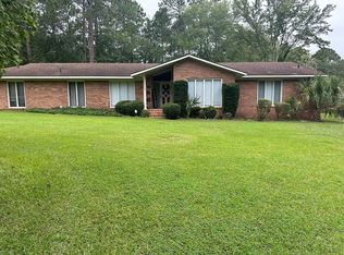 900 E Grossman Dr, Vidalia, GA 30474