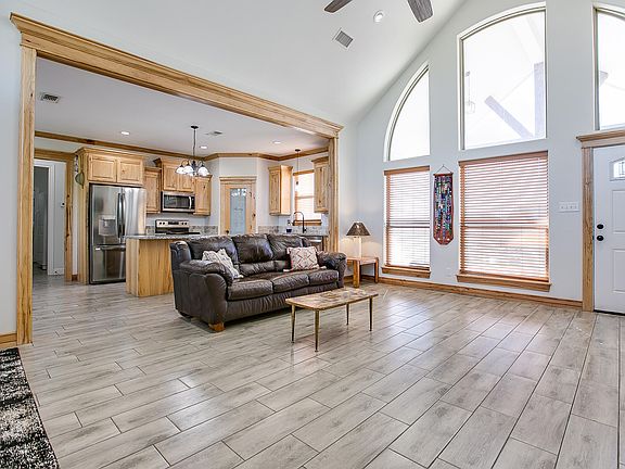 5th image of 9098 Chital Ct