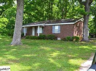 207 Riley Smith Dr, Greenville, SC 29615