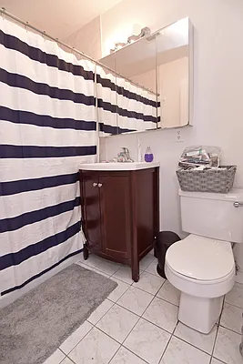 Rented by Ledvech Group | media 7