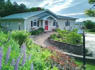 222 Fairfield Hill Rd, Saint albans, VT 05478