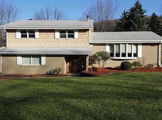 2594 Evergreen Dr, Indiana, PA 15701