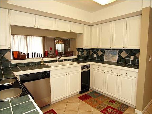 5th image of 57 Kensington Ln #57