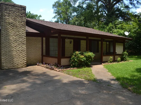 236 E Moon St, Ridgeland, MS 39157
