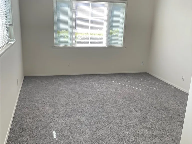 31696 3rd Ave #C — Photo 11