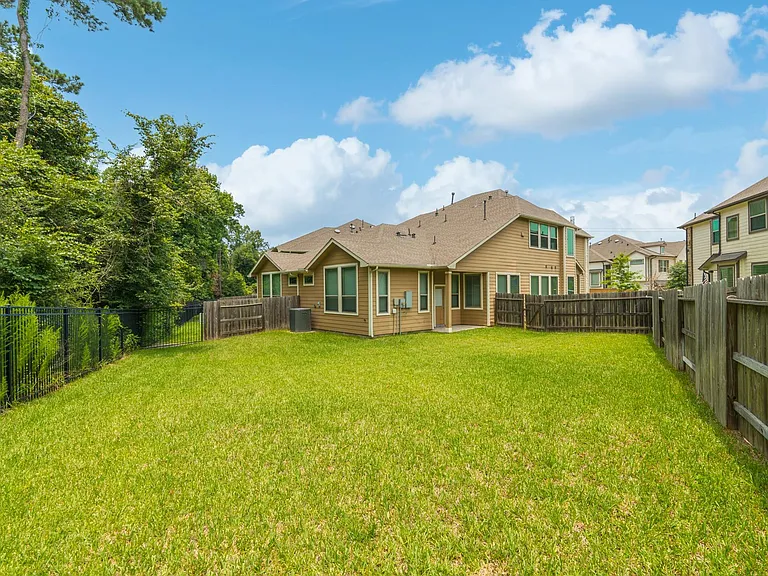 28104 Rocky Heights Dr — Photo 35
