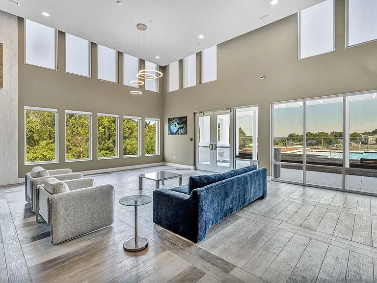 Haven at Charlotte — Photo 17