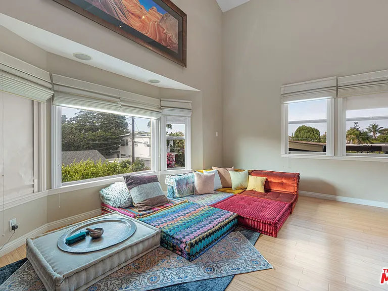 11940 Westminster Ave — Photo 20