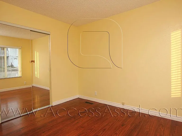 16364 Stevens Ave — Photo 13