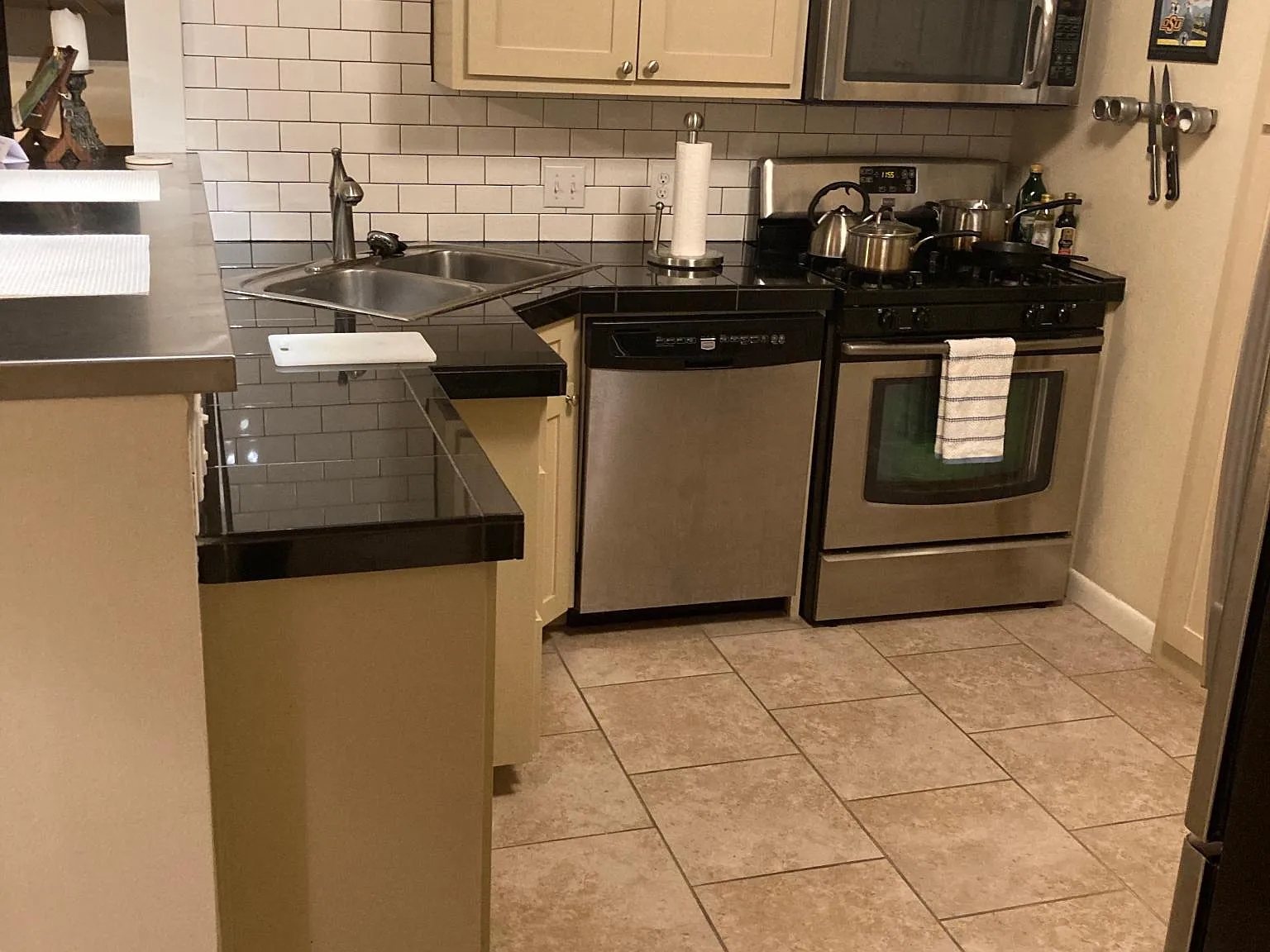 1240 Barton Hills Dr — Photo 4