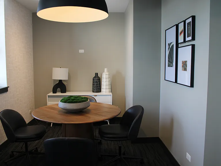 Anderson Point has four Work-From-Home Business Suites that offer impressive private, professional, and sleek spaces for you to close those important deals successfully.